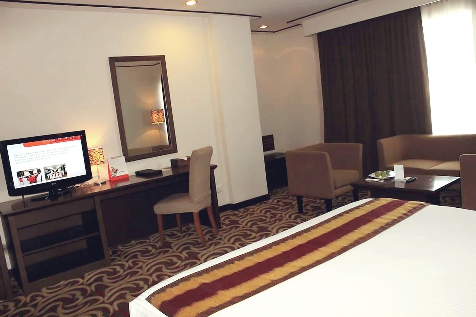 Swiss-Belinn Baloi Batam Nagoya Exterior foto