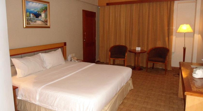 Swiss-Belinn Baloi Batam Nagoya Exterior foto