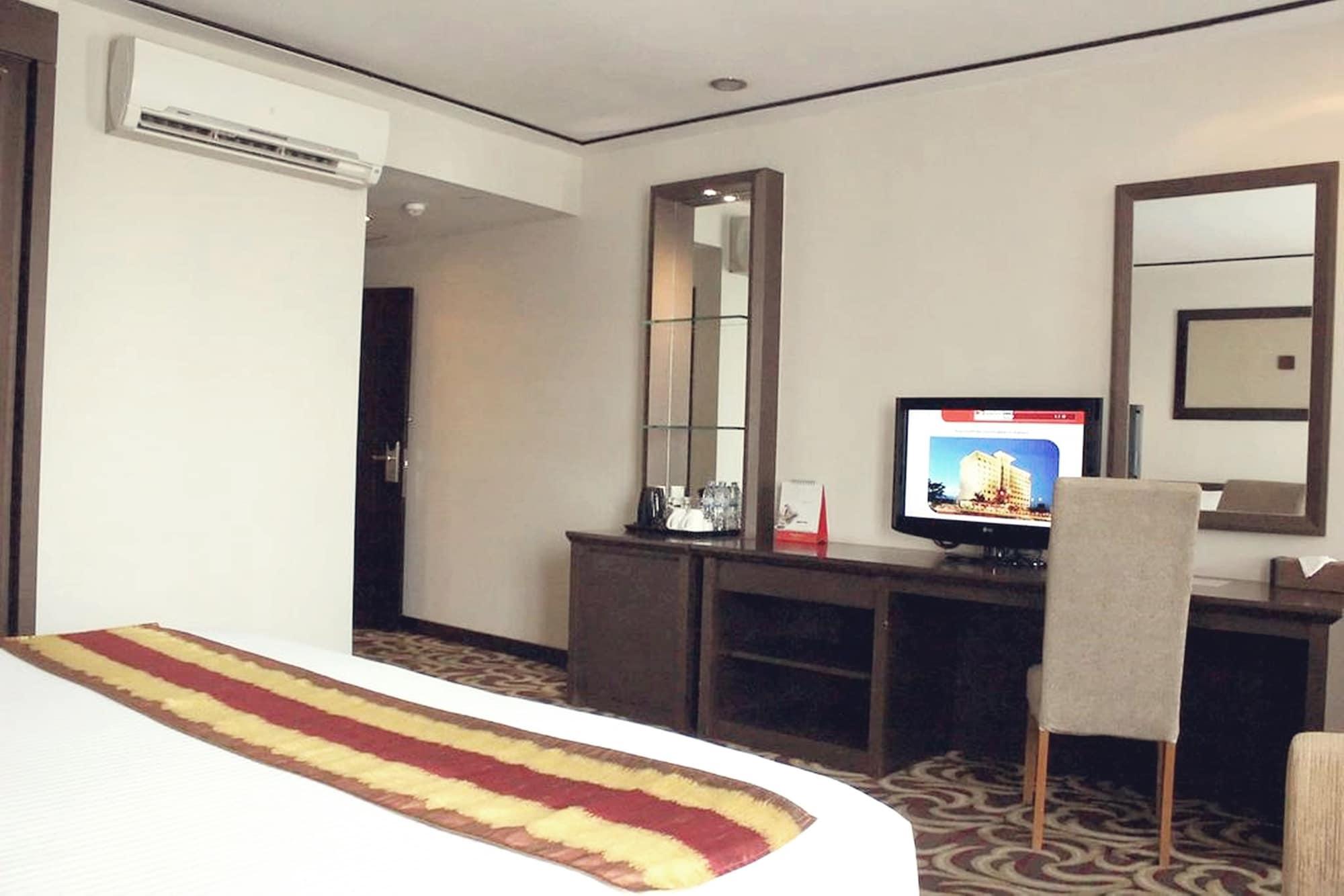 Swiss-Belinn Baloi Batam Nagoya Exterior foto