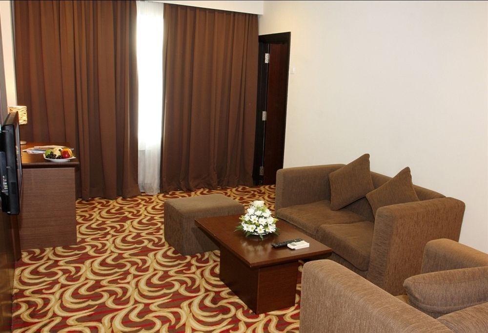 Swiss-Belinn Baloi Batam Nagoya Exterior foto