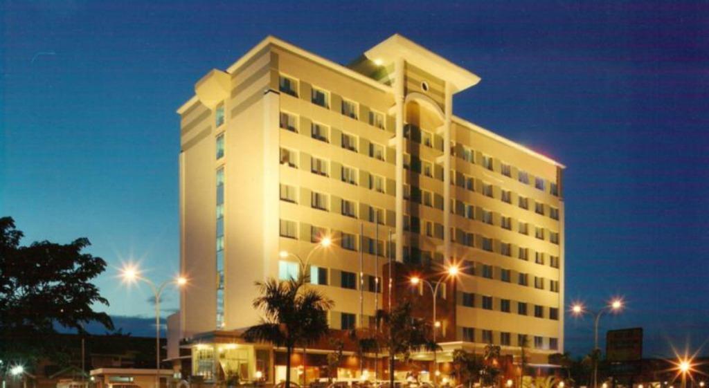Swiss-Belinn Baloi Batam Nagoya Exterior foto