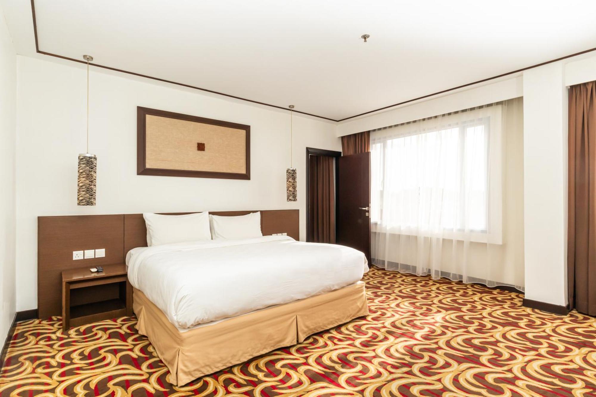 Swiss-Belinn Baloi Batam Nagoya Exterior foto