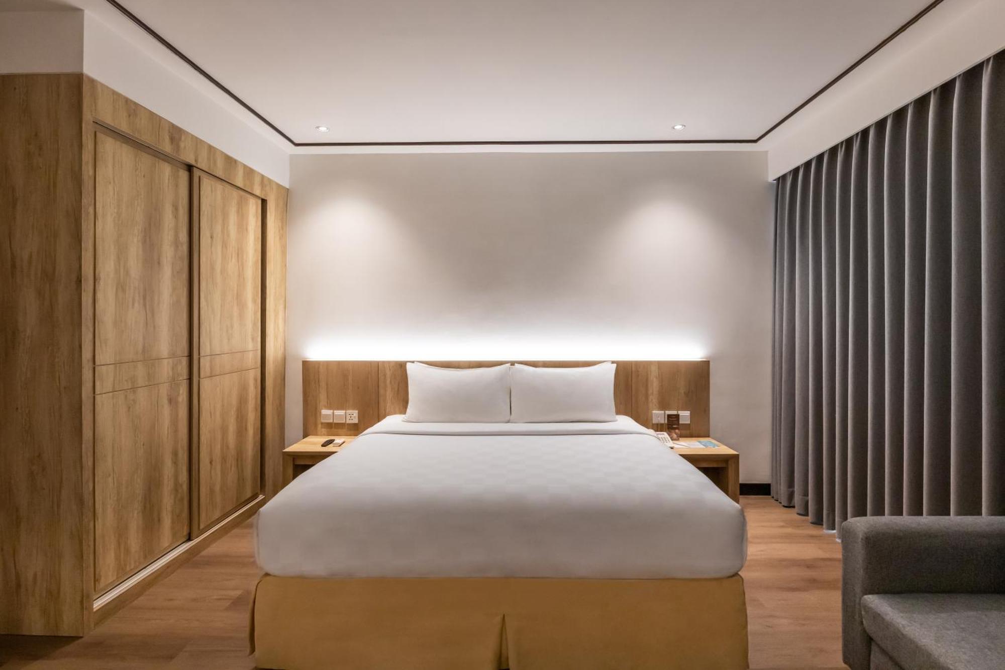 Swiss-Belinn Baloi Batam Nagoya Exterior foto