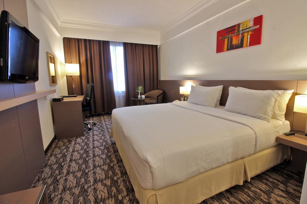 Swiss-Belinn Baloi Batam Nagoya Exterior foto